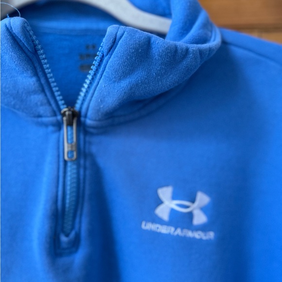Under Armour Women's Blue long sleeve half zip Sweater cropped boxy fit - Picture 2 of 5